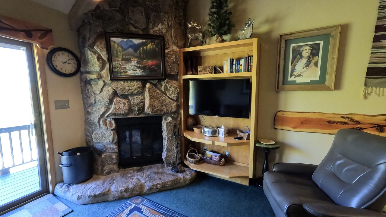 Photo of Livingroom in Purgatory