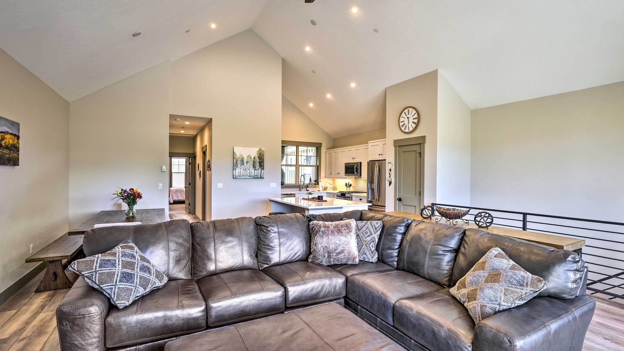 Photo of Bedroom in Grand Elk Ranch