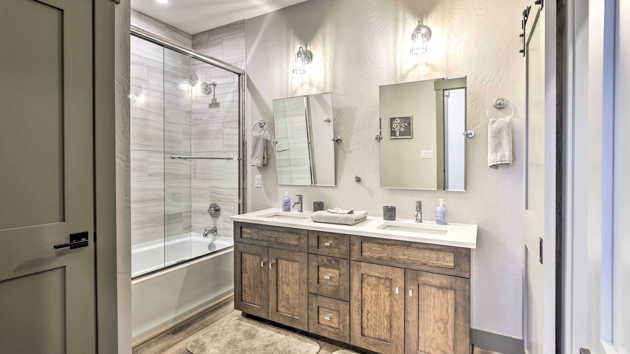 Photo of Bathroom in Grand Elk Ranch