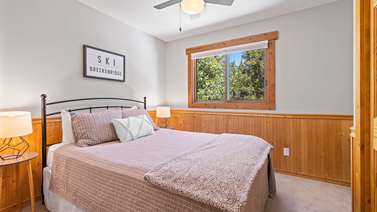Photo of Bedroom in Blue River