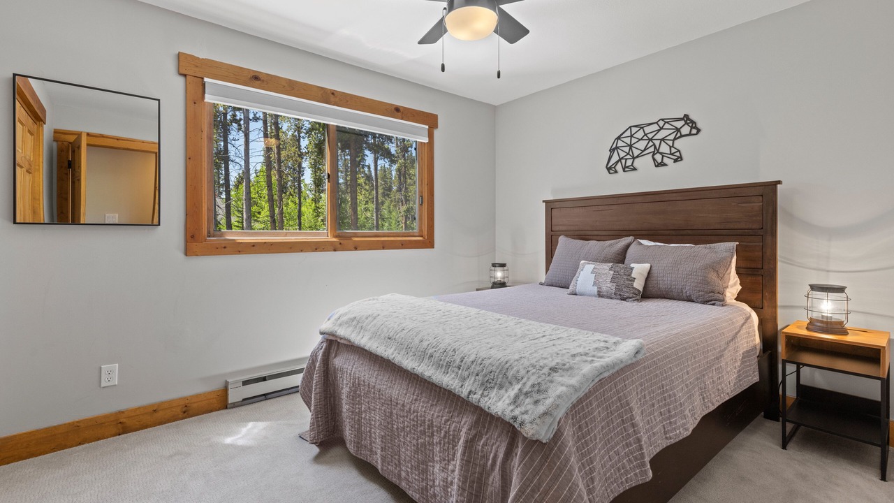 Photo of Bedroom in Blue River