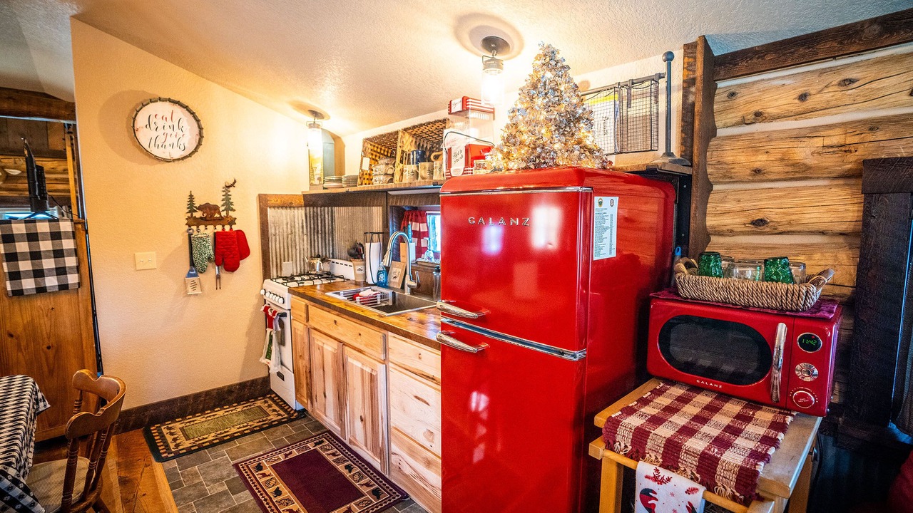 Photo of Kitchen in Divide