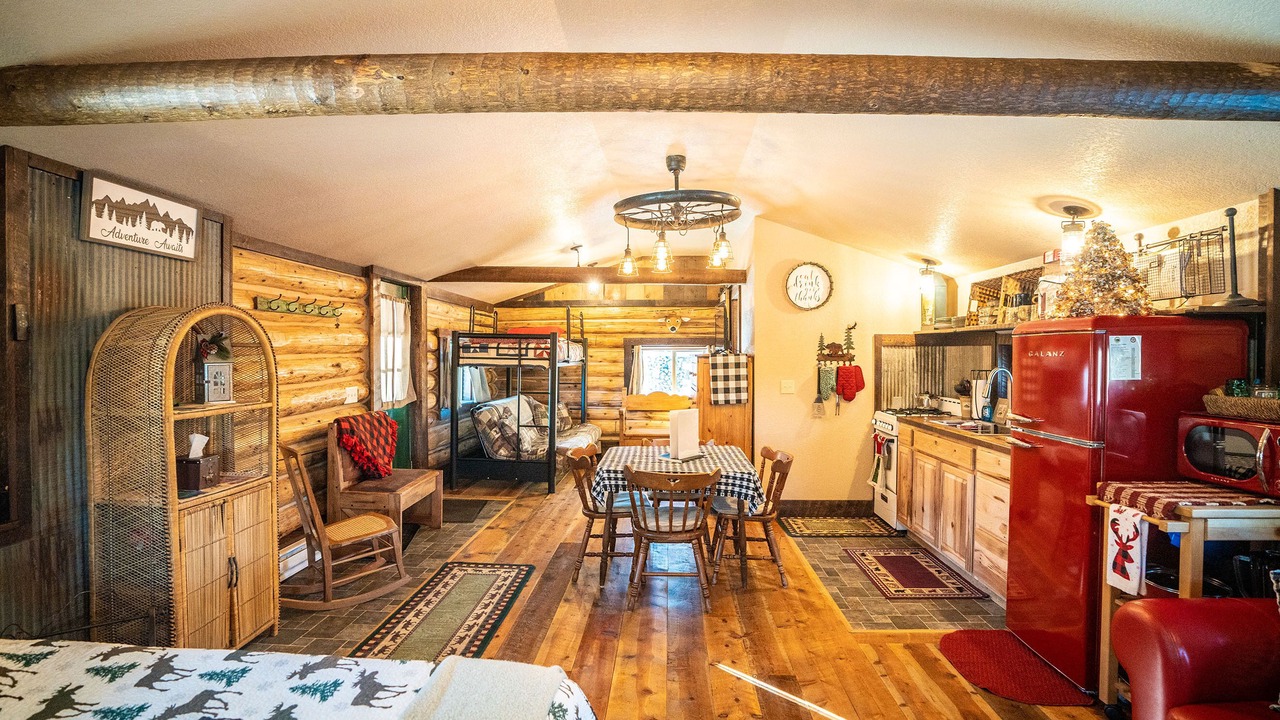 Photo of Bedroom in Divide