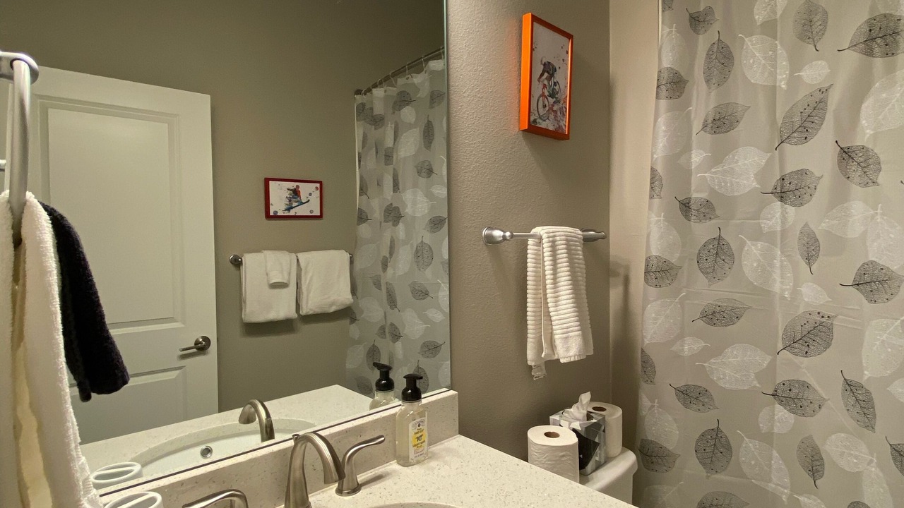 Photo of Bathroom in Rendezvous