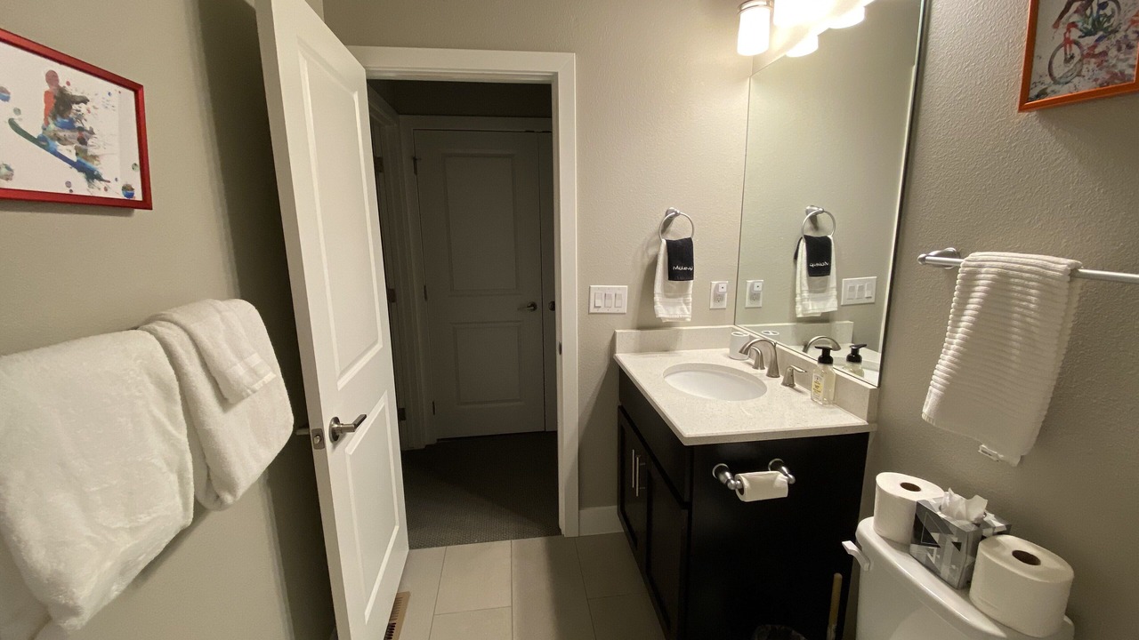 Photo of Bathroom in Rendezvous