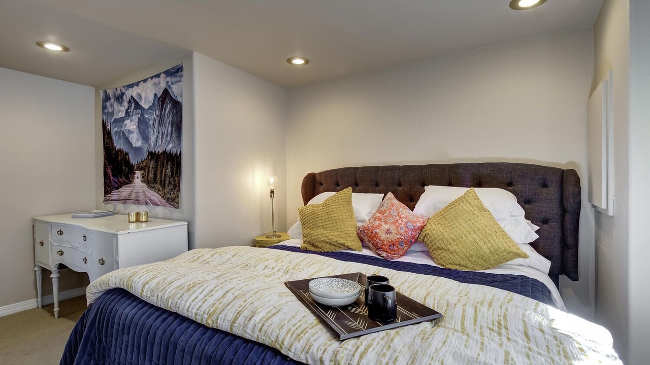 Photo of Bedroom in Aurora