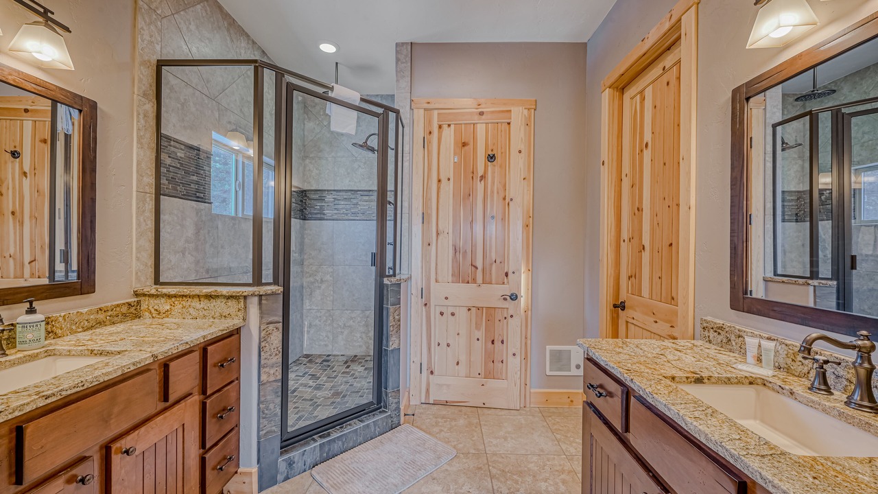 Photo of Bathroom in South Fork