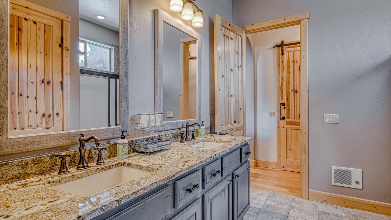 Photo of Bathroom in South Fork