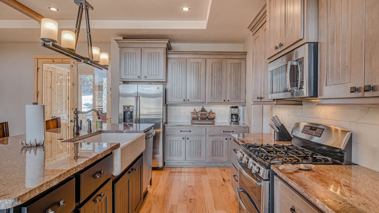 Photo of Kitchen in South Fork
