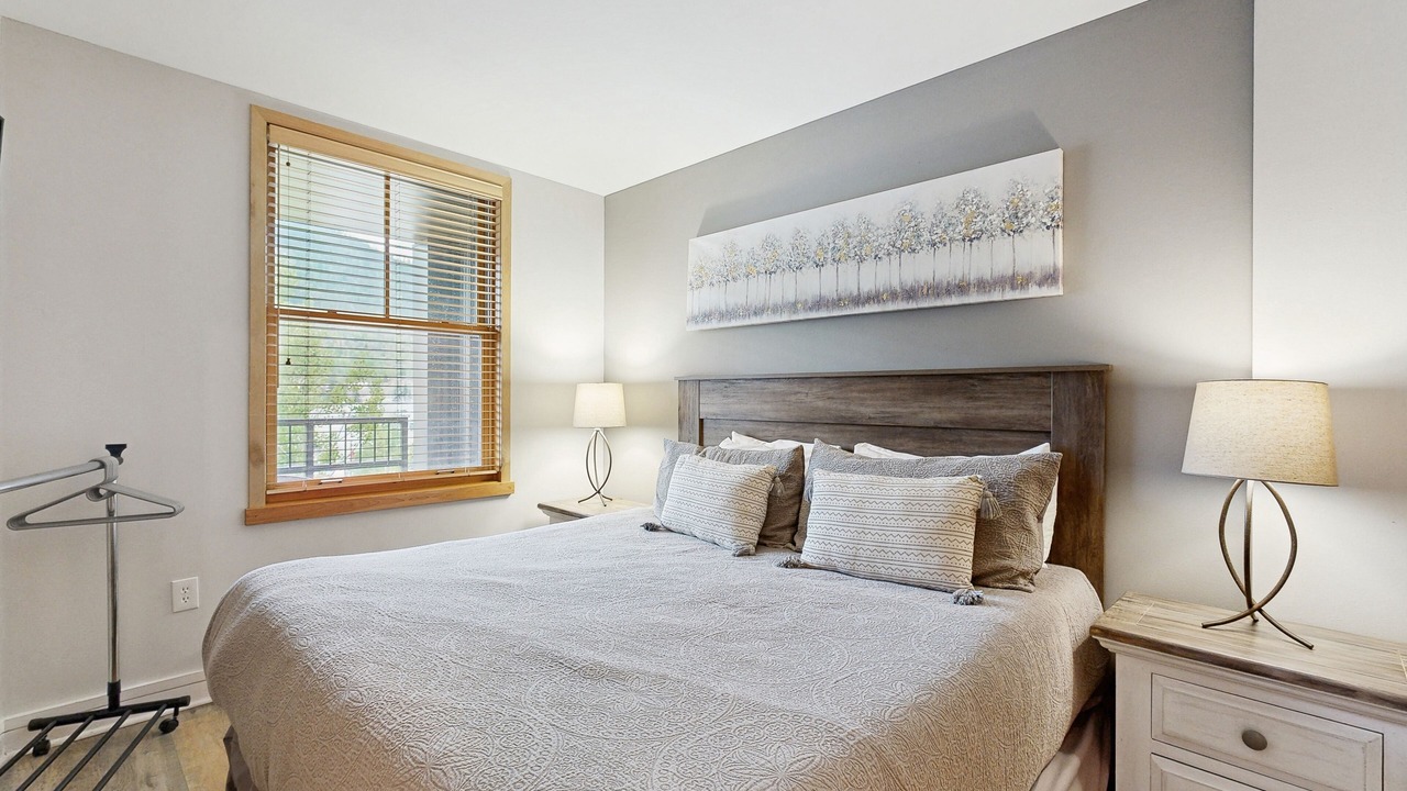 Photo of Bedroom in River Run