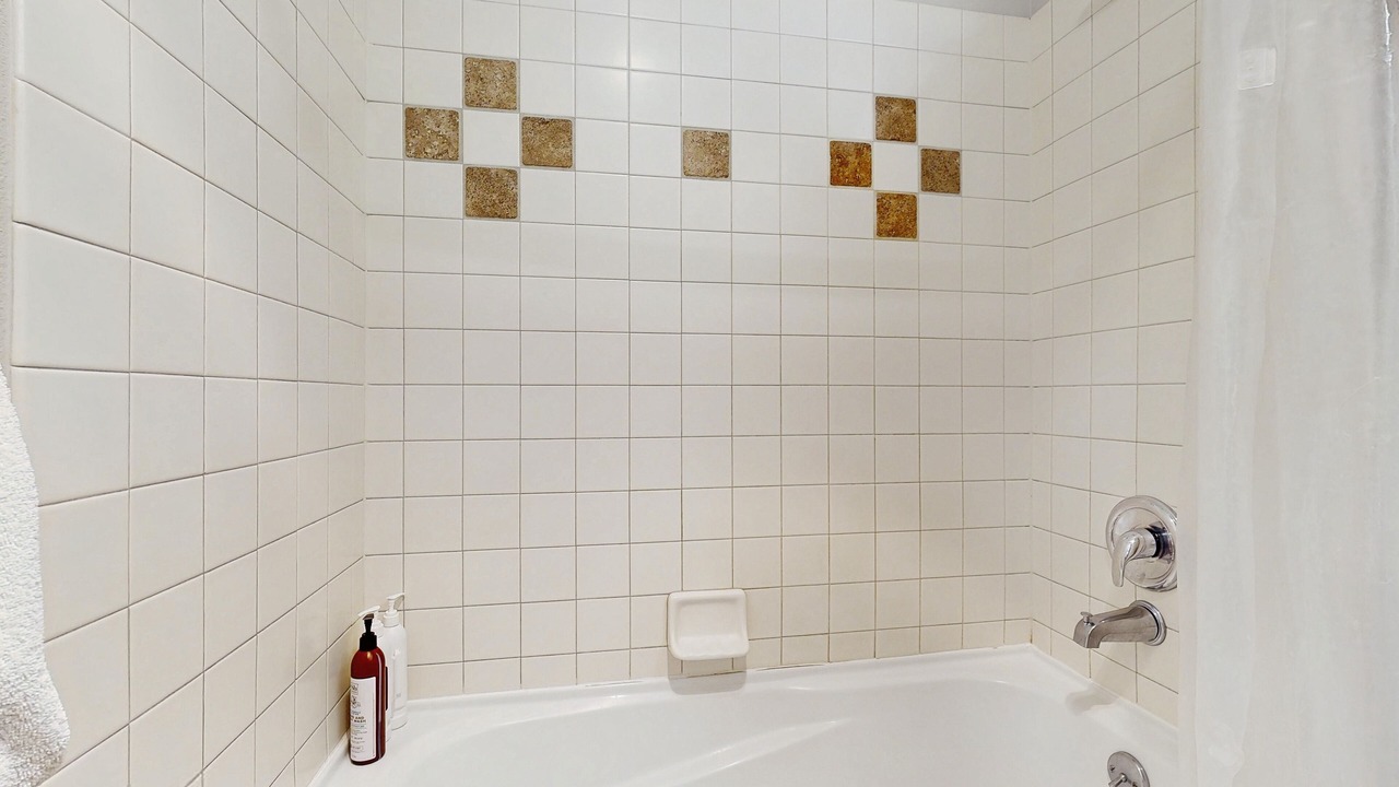 Photo of Bathroom in River Run