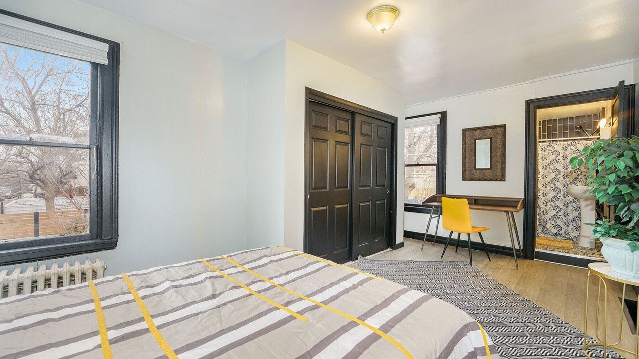 Photo of Bedroom in Uptown