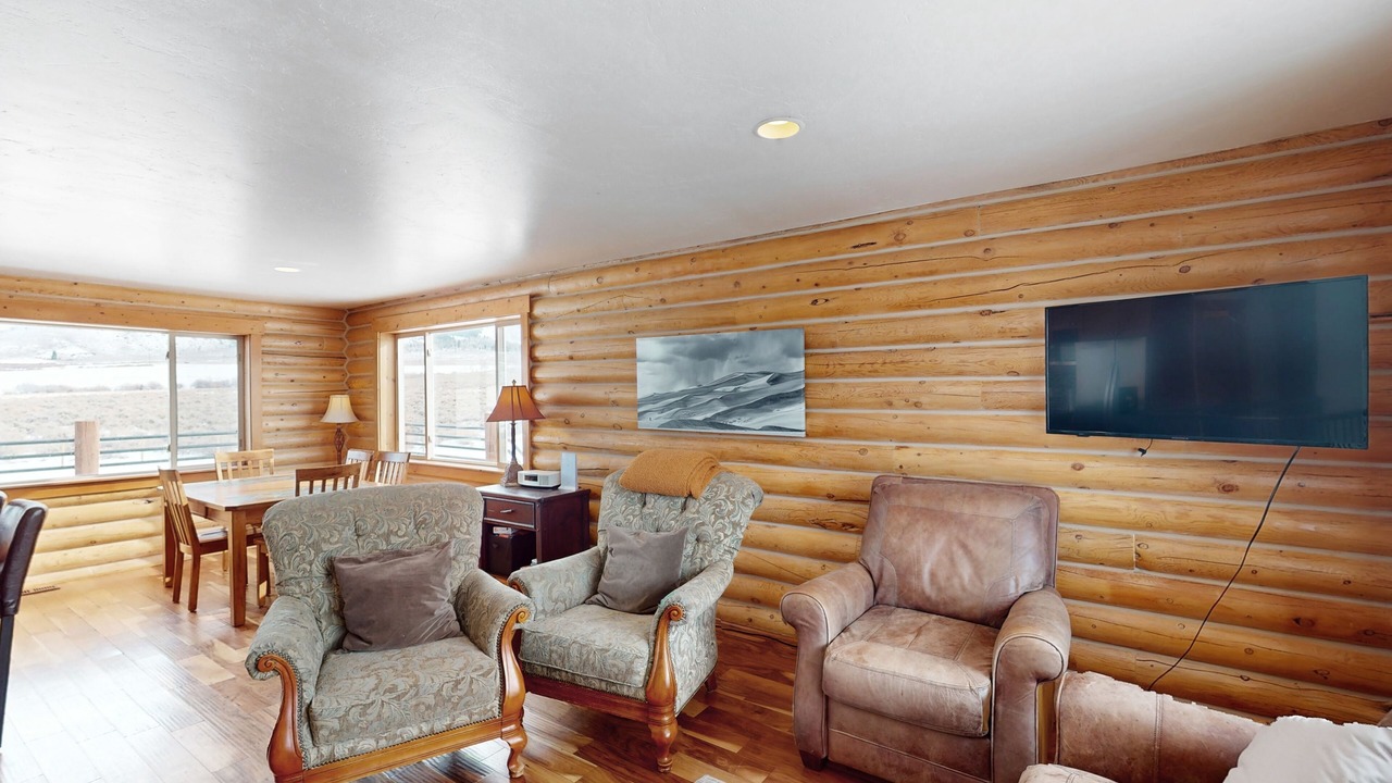 Photo of Livingroom in Silverthorne