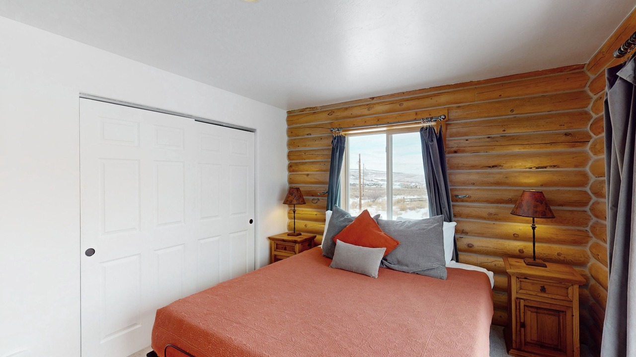 Photo of Bedroom in Silverthorne