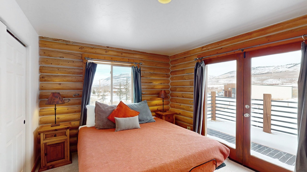 Photo of Bedroom in Silverthorne