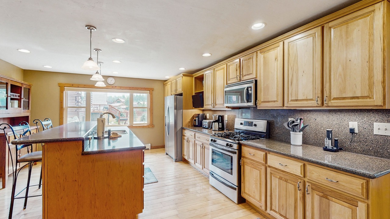 Photo of Kitchen in Summit Cove