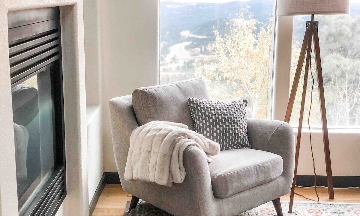 Photo of Livingroom in Evergreen