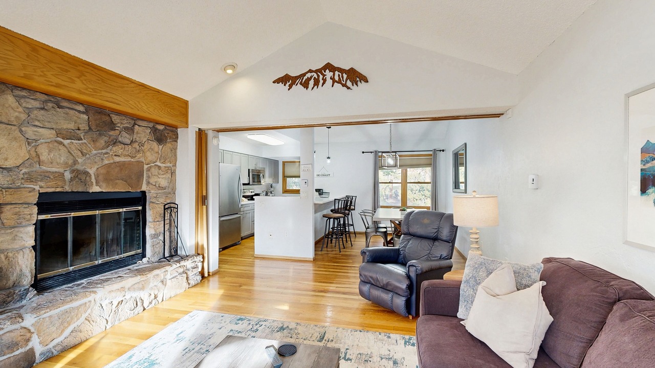Photo of Livingroom in Baldy Mountain