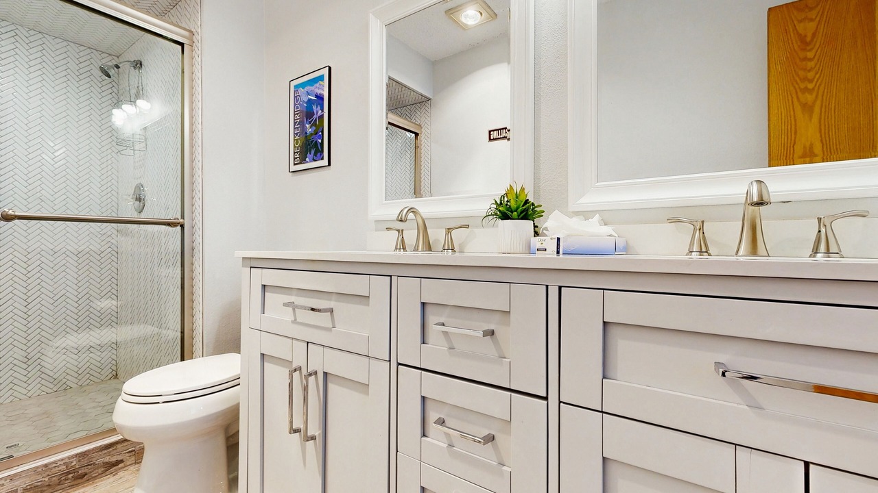Photo of Bathroom in Baldy Mountain