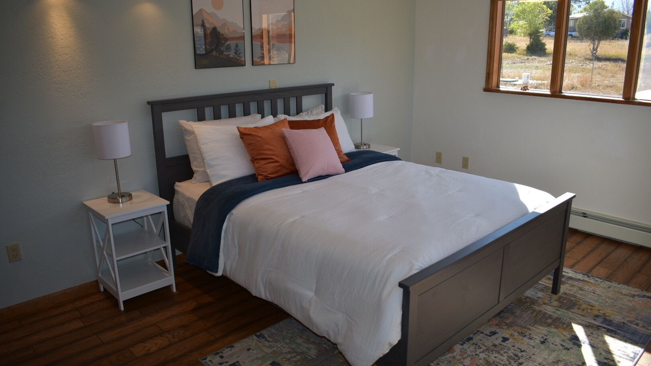 Photo of Bedroom in Salida