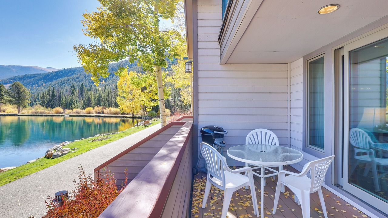 Photo of Outdoor in Lakeside Village