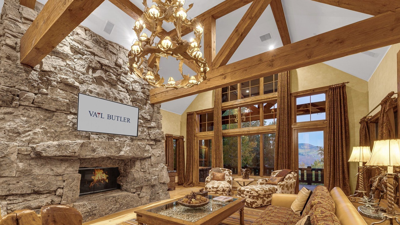Photo of Livingroom in Avon