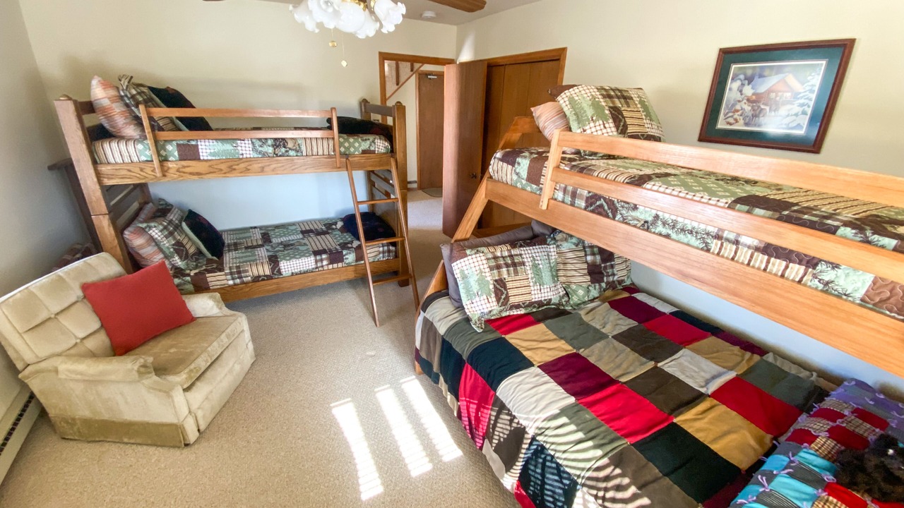 Photo of Bedroom in Silverthorne