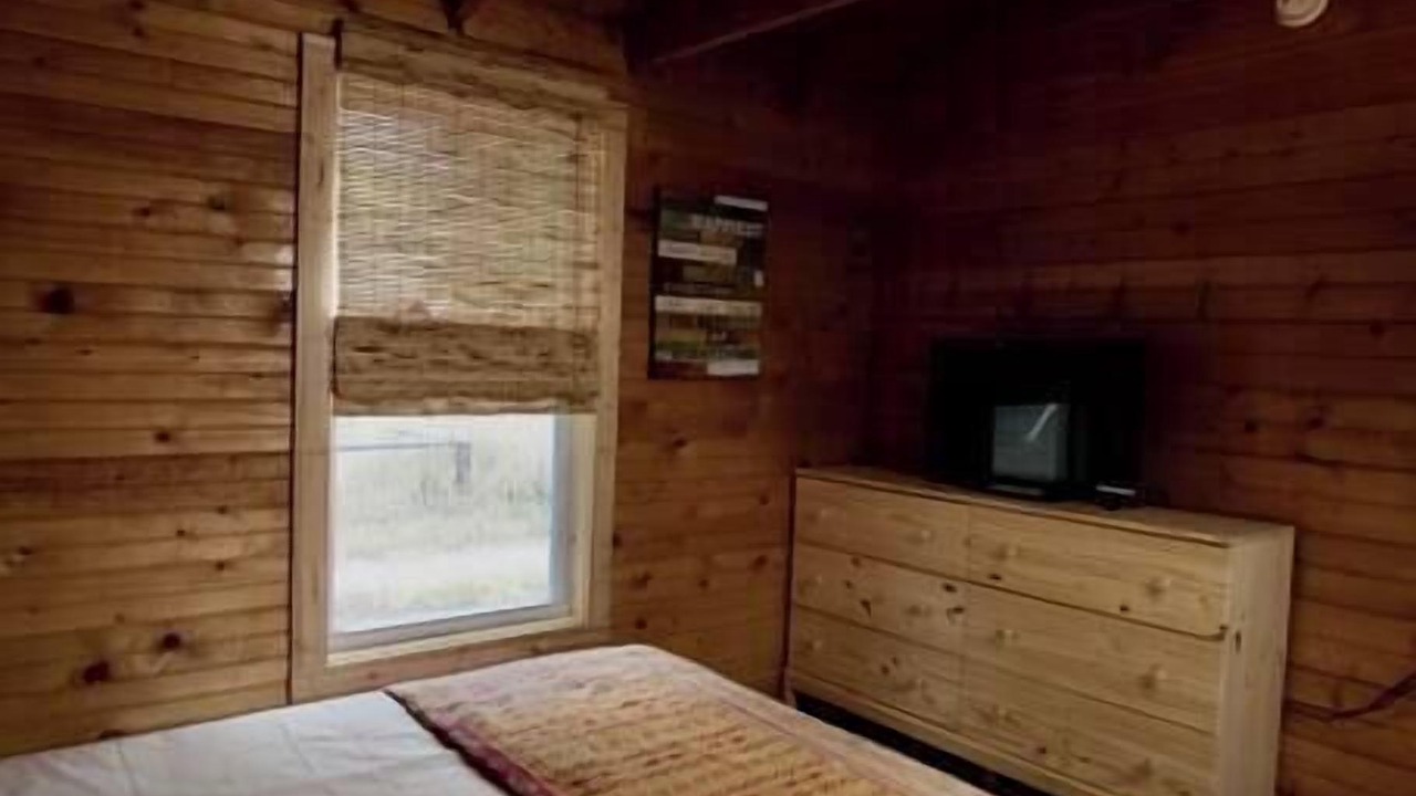 Photo of Bedroom in Lake City