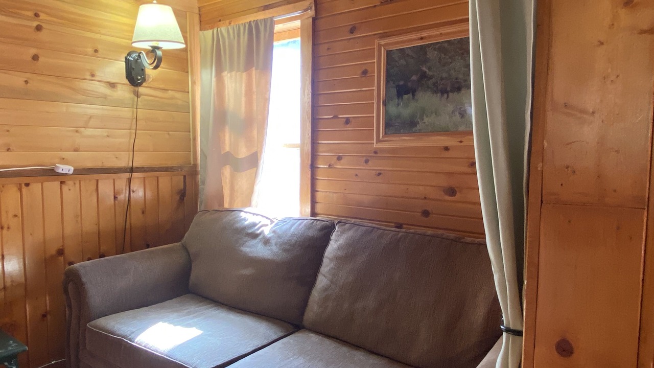 Photo of Livingroom in Lake City