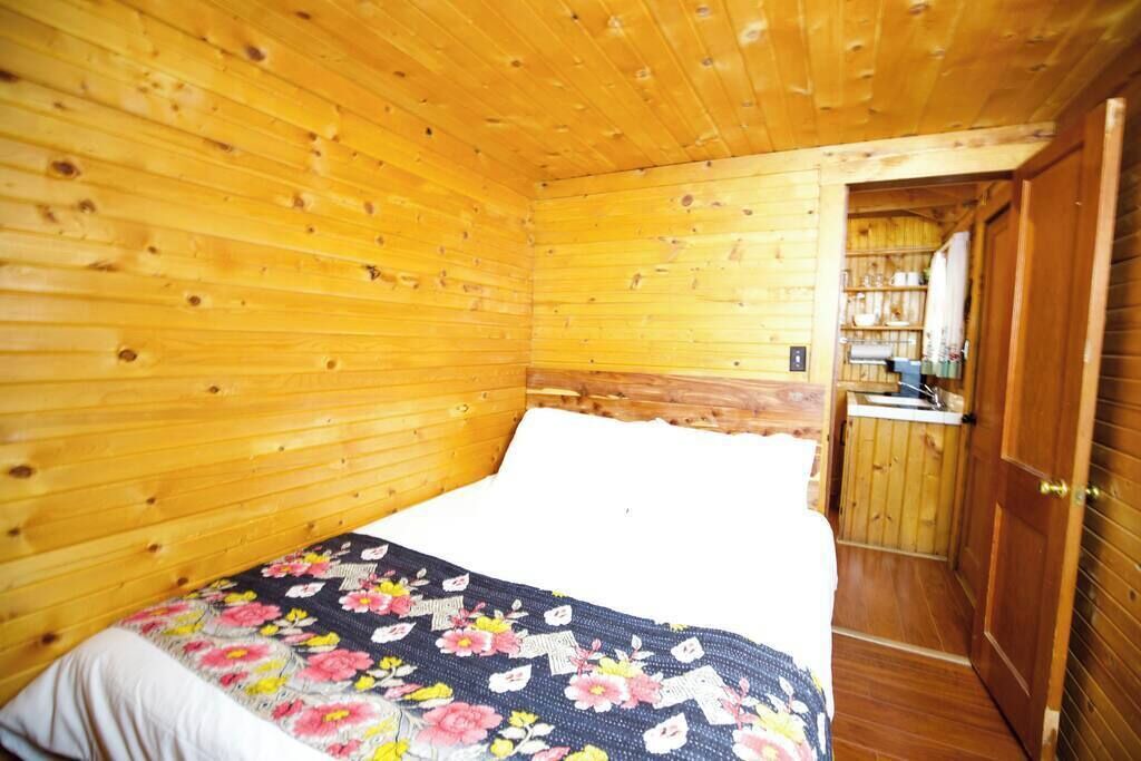 Photo of Bedroom in Lake City