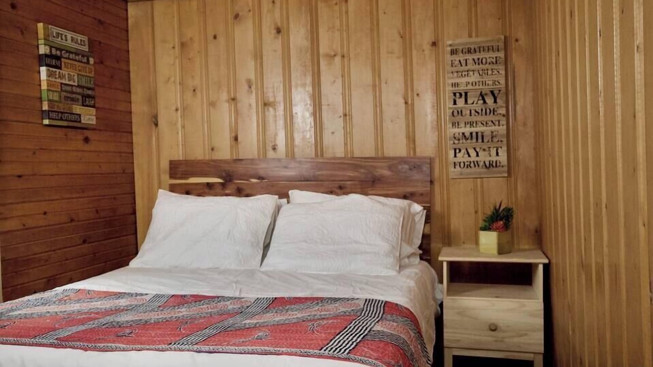 Photo of Bedroom in Lake City