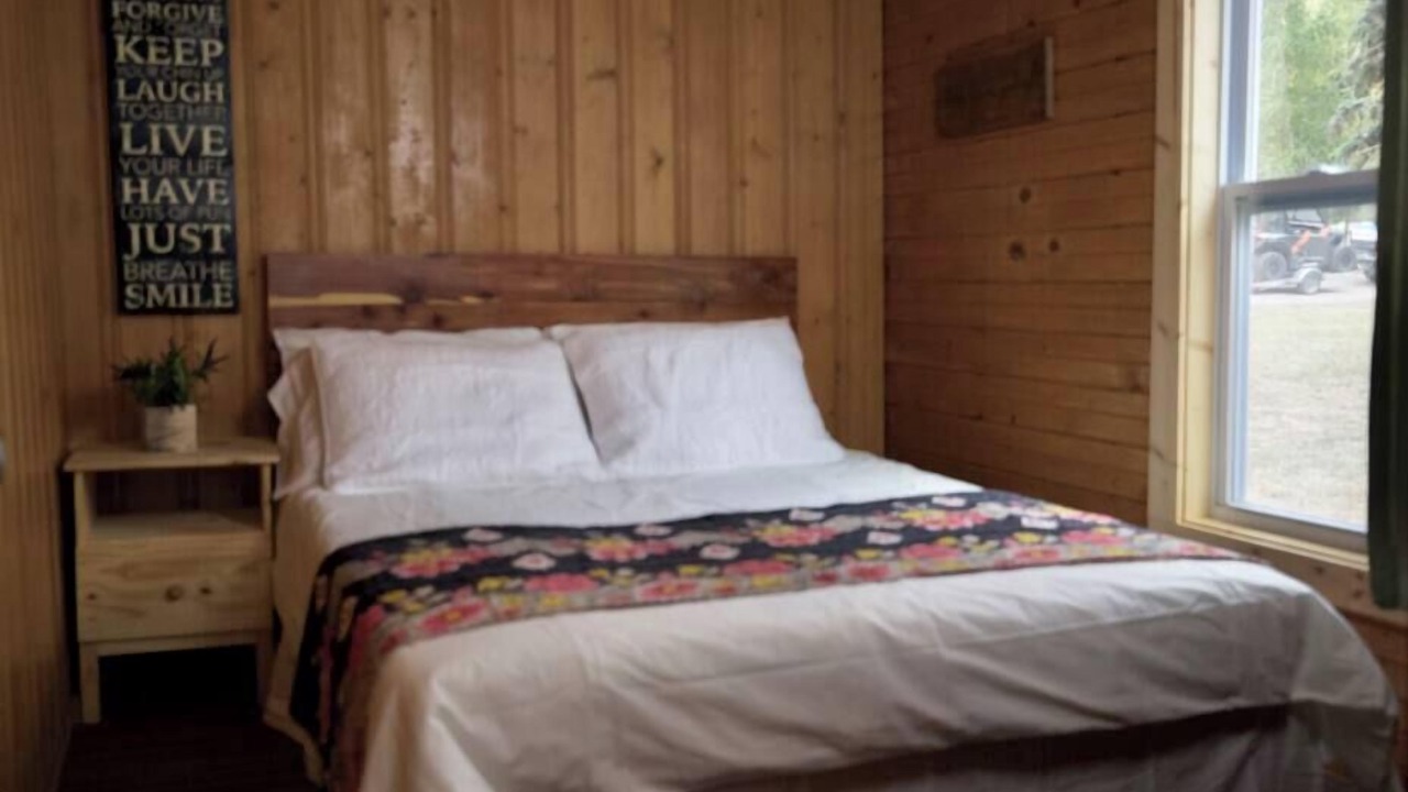 Photo of Bedroom in Lake City