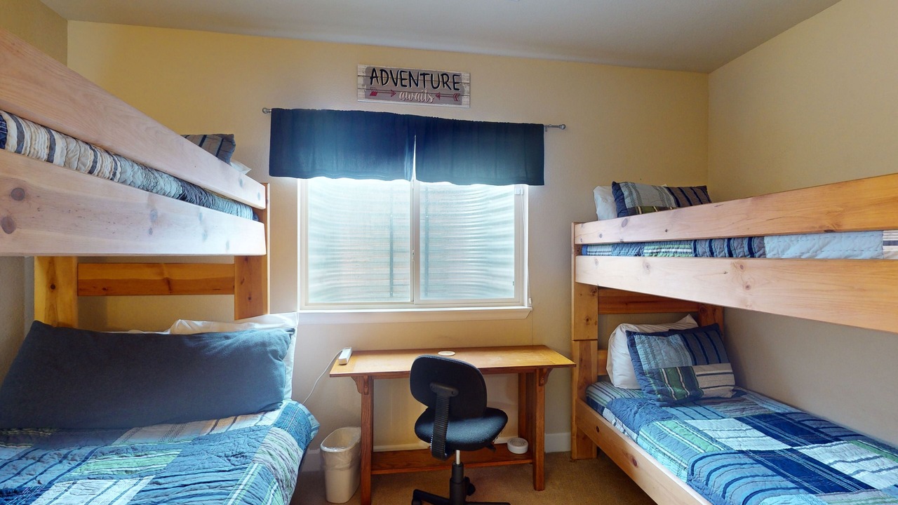 Photo of Bedroom in Silvercreek