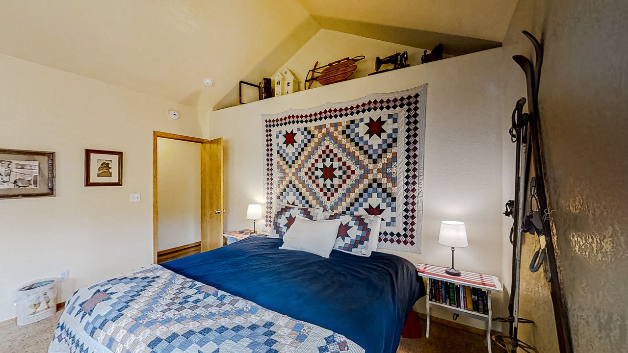 Photo of Bedroom in Winter Park Highlands