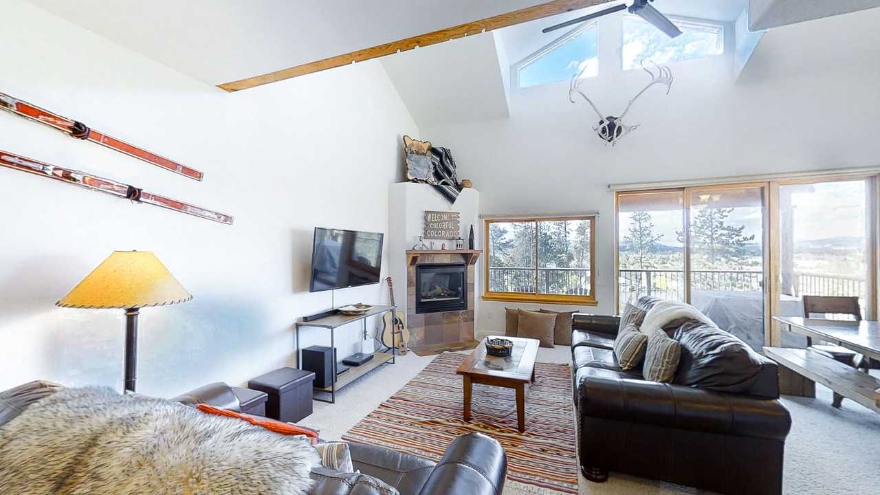 Photo of Livingroom in Fraser