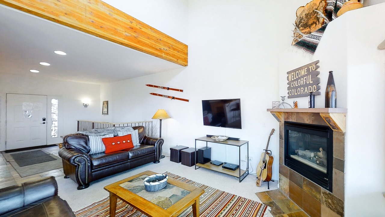 Photo of Livingroom in Fraser