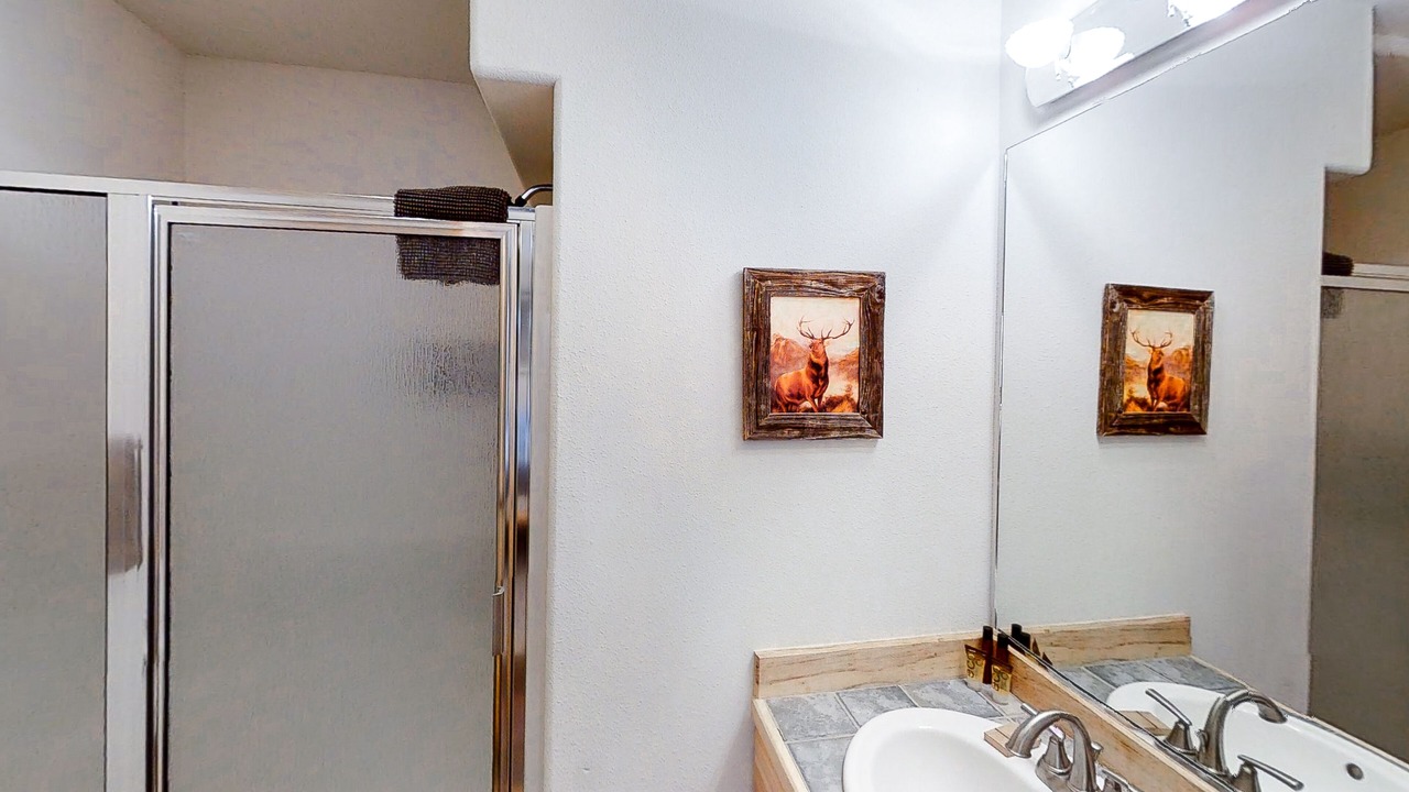 Photo of Bathroom in Fraser