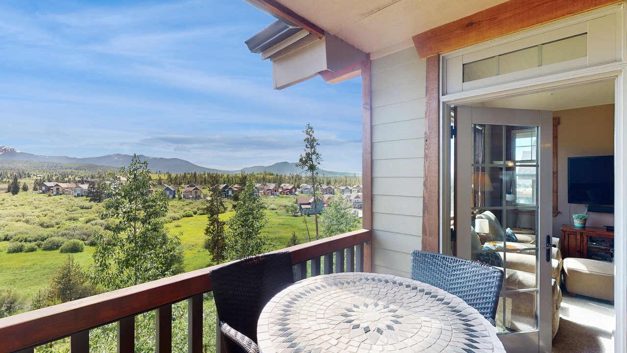 Photo of Outdoor in Fraser