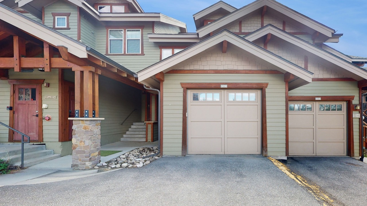 Photo of Outdoor in Fraser
