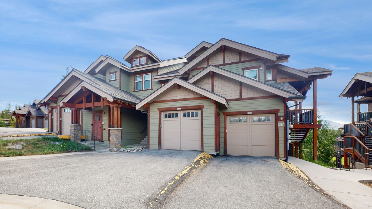 Photo of Outdoor in Fraser