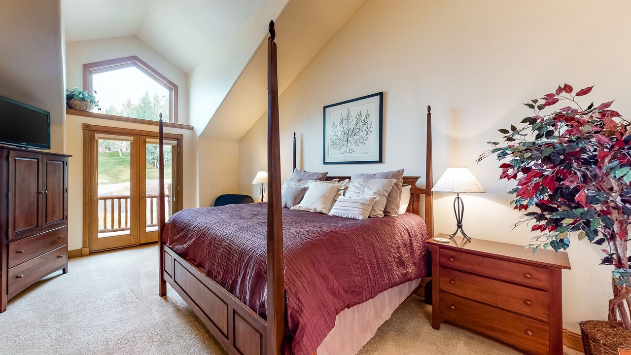 Photo of Bedroom in Steamboat Springs