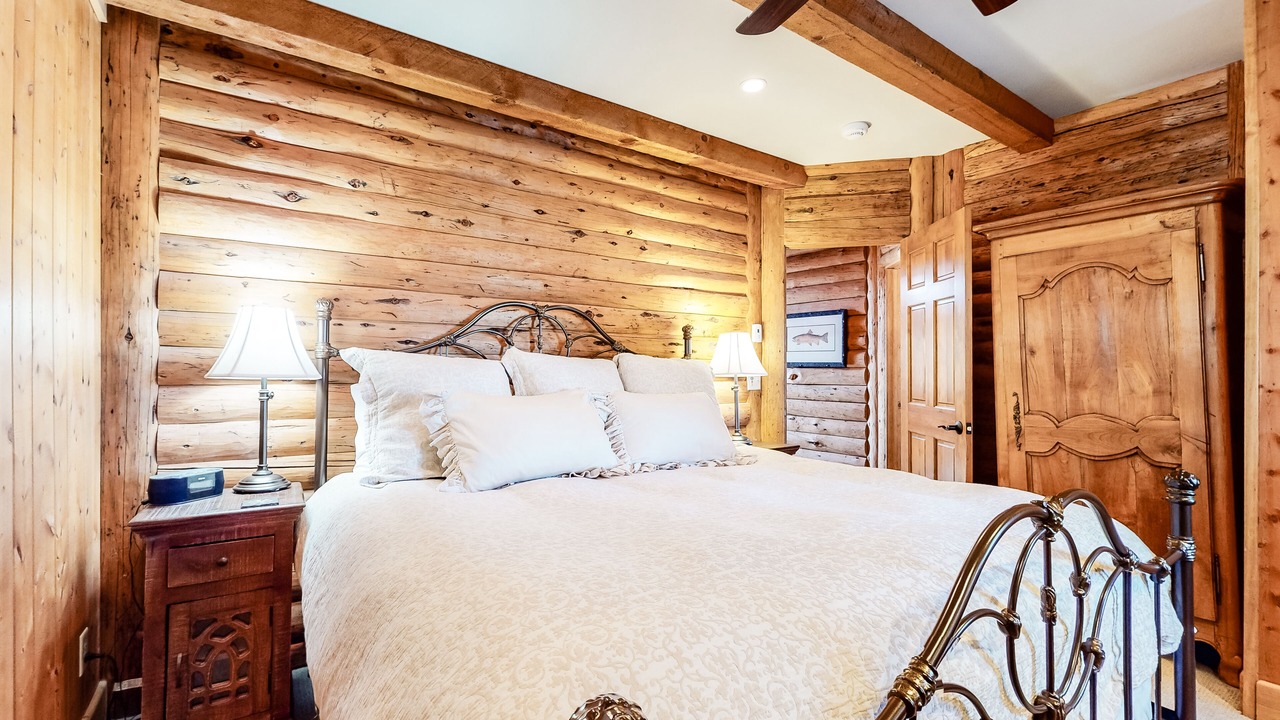 Photo of Bedroom in Steamboat Springs
