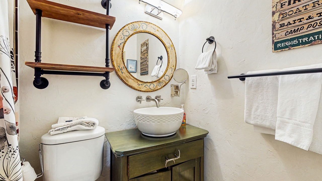 Photo of Bathroom in Fraser
