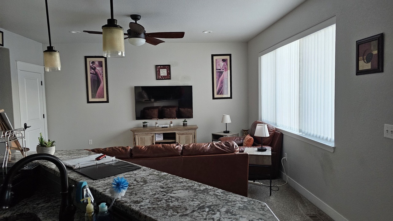 Photo of Livingroom in Greeley