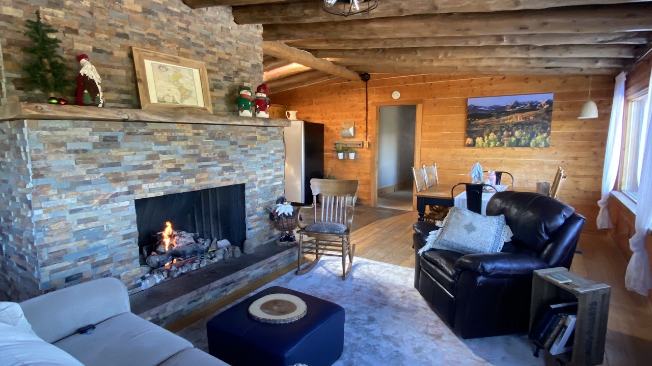 Photo of Livingroom in Black Hawk