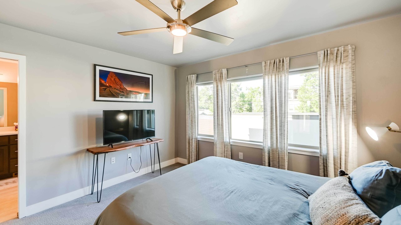 Photo of Bedroom in Englewood