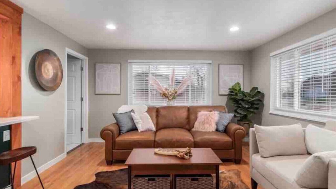 Photo of Livingroom in Berkley
