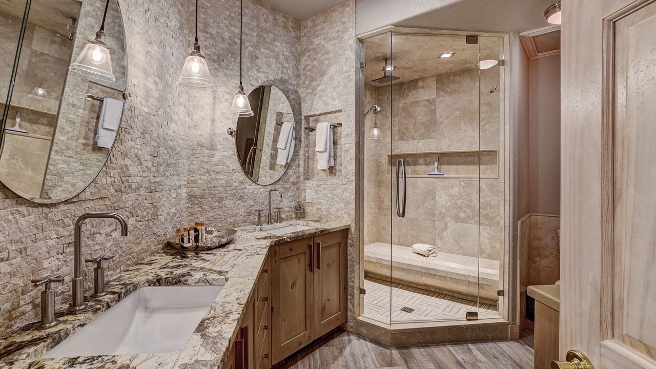 Photo of Bathroom in Christie Heights