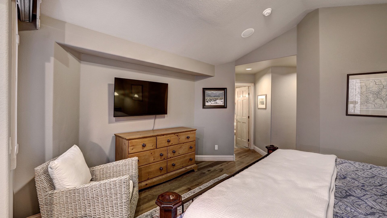 Photo of Bedroom in Christie Heights