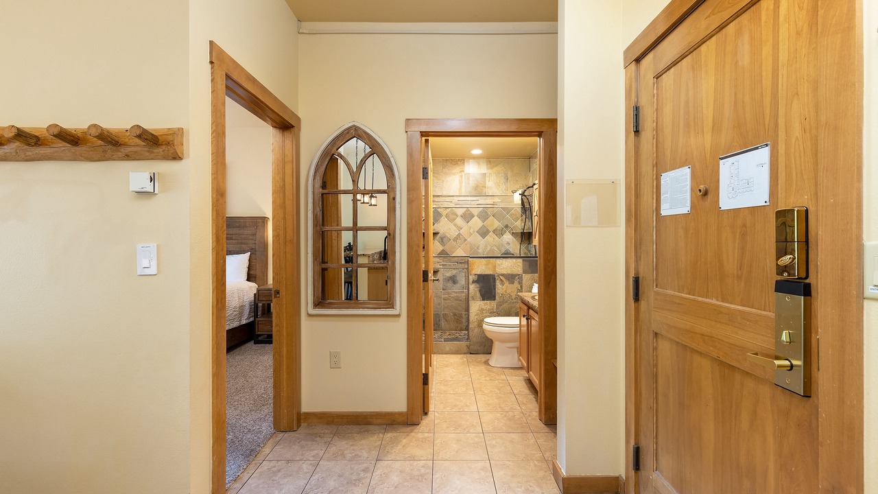 Photo of Bathroom in River Run
